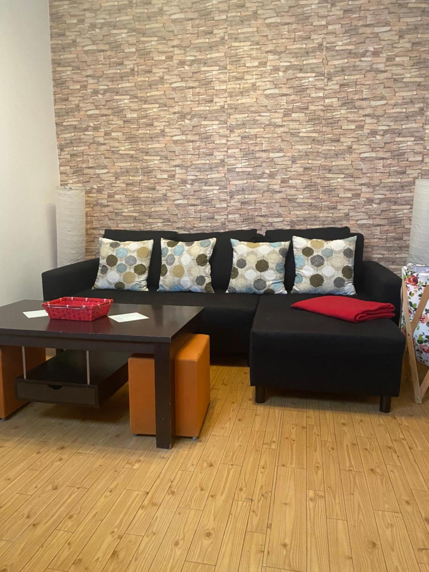 Apartamento Callejon Del Beso Sevilla Bagian luar foto