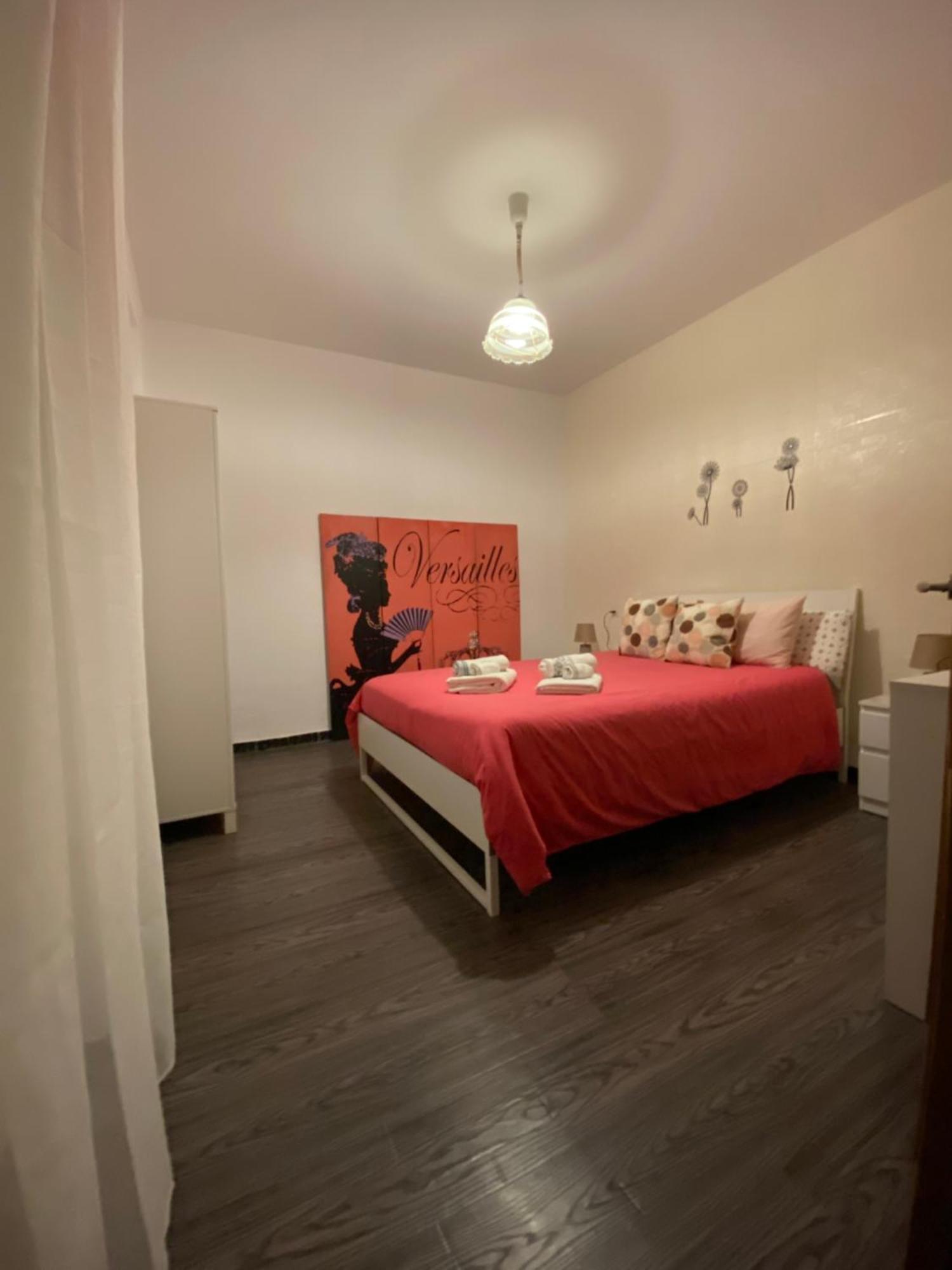 Apartamento Callejon Del Beso Sevilla Bagian luar foto